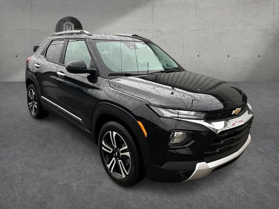 Used 2023 Chevrolet TrailBlazer LT FWD image 4
