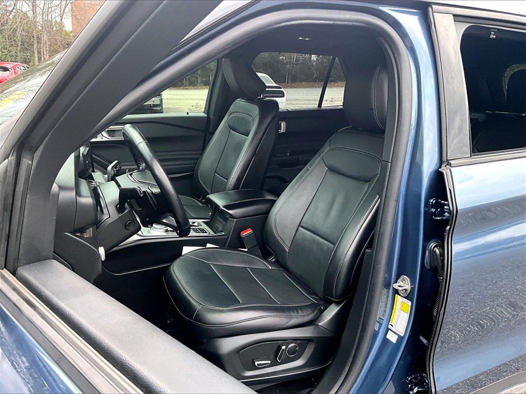 Used 2020 Ford Explorer Limited image 21