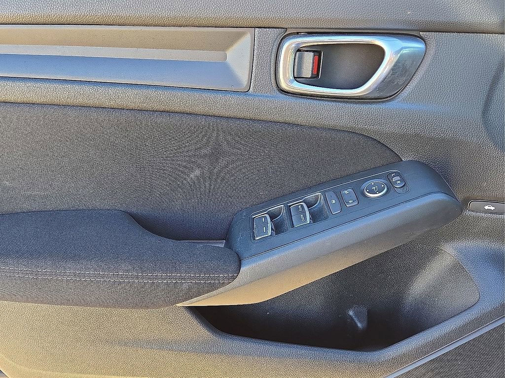 Used 2023 Honda Civic Sport image 21