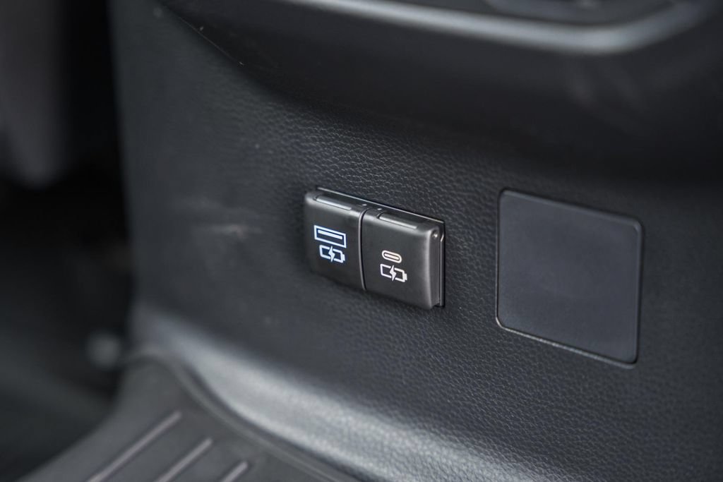 New 2026 Toyota Tundra Limited AWD/4WD image 34