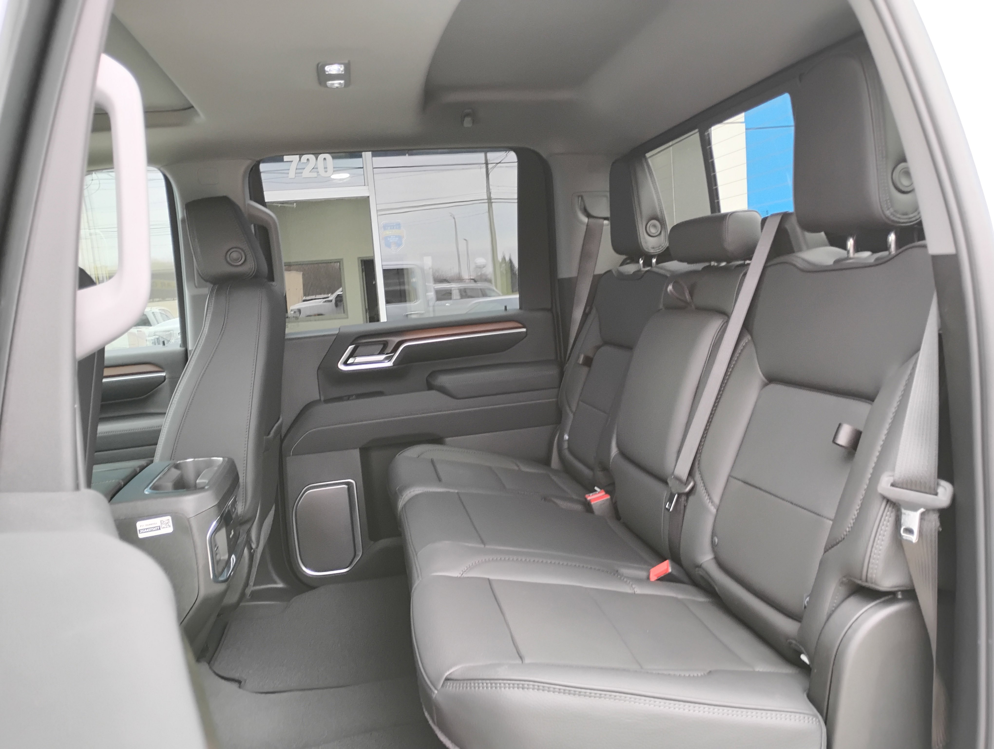 New 2025 GMC Sierra 2500 Denali w/ Denali Reserve Package image 34