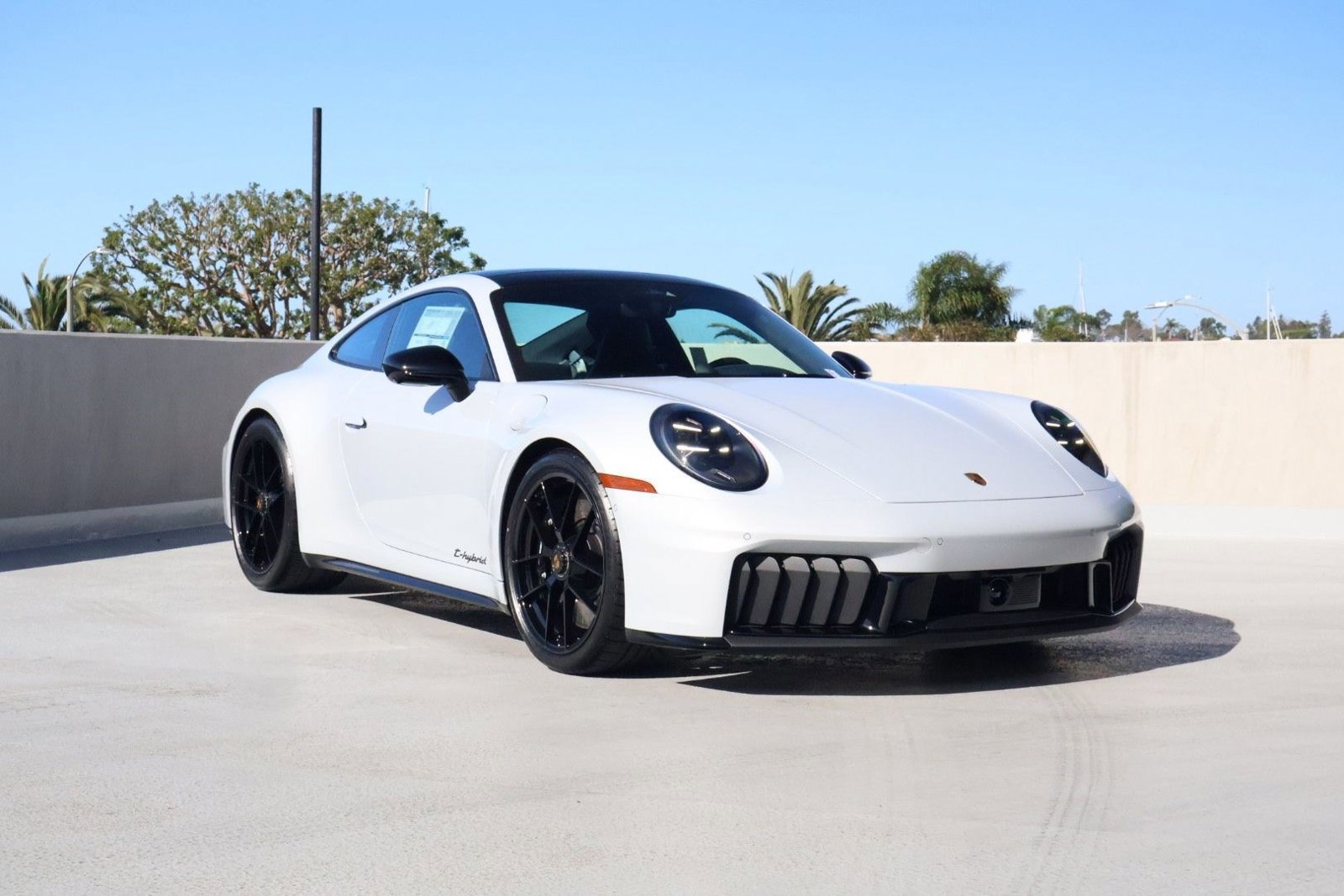 New 2026 Porsche 911 Carrera GTS image 7