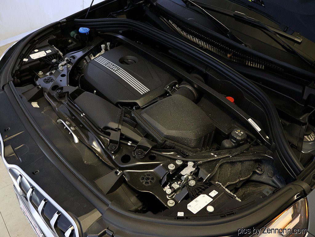 Used 2025 BMW X1 xDrive28i w/ Premium Package image 38