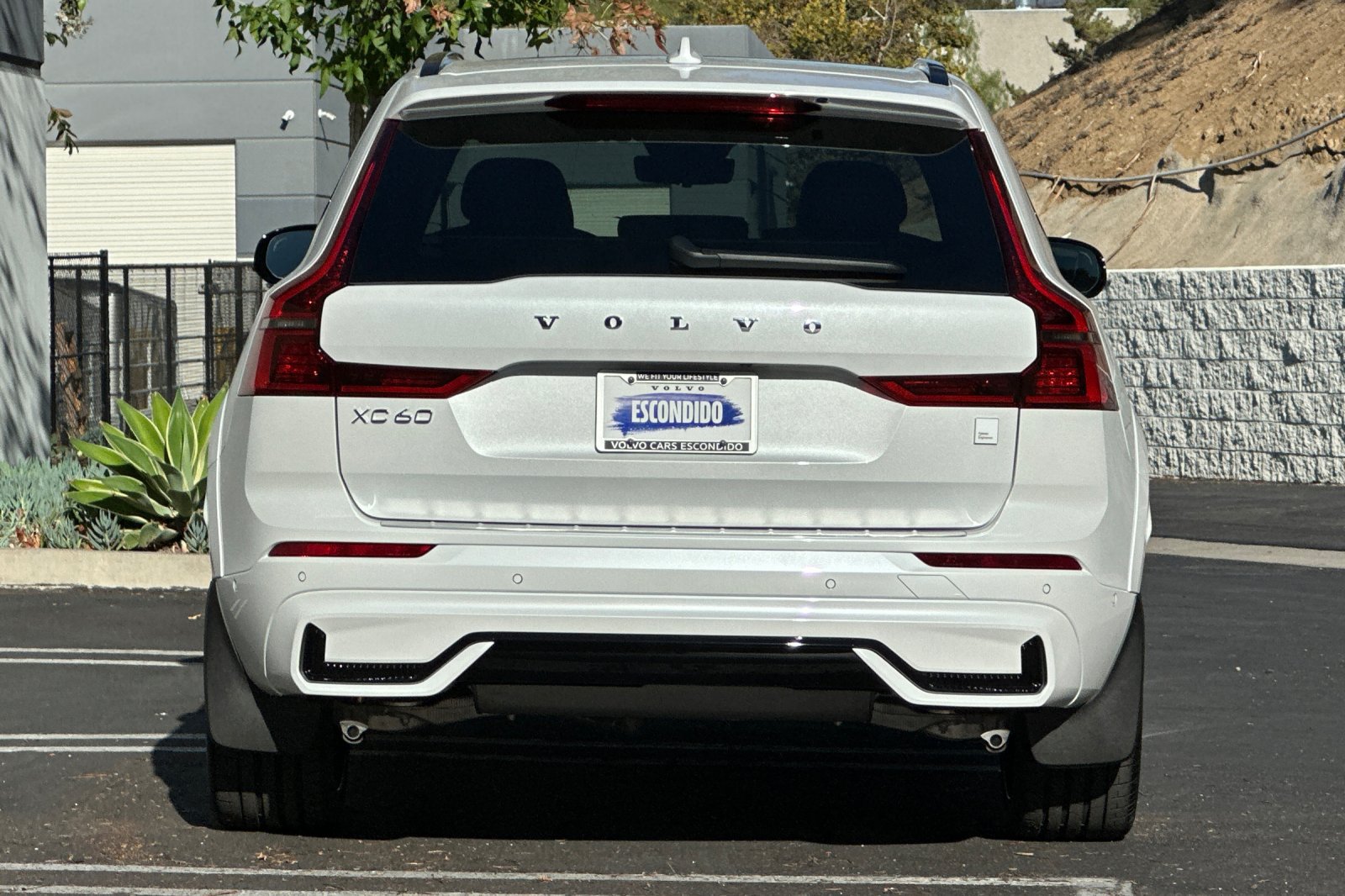 New 2026 Volvo XC60 T8 Polestar AWD/4WD image 5