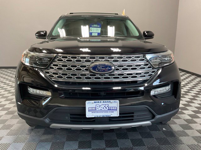Used 2022 Ford Explorer Limited w/ Hybrid Equipment Group 310A AWD/4WD image 4