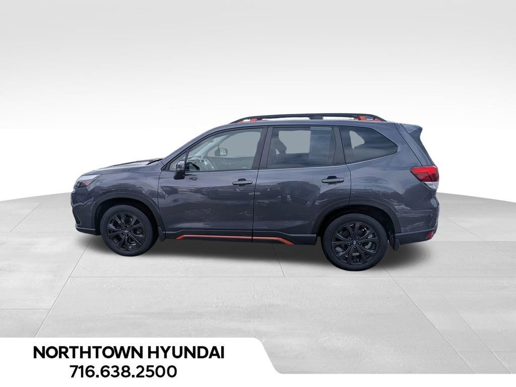 Used 2023 Subaru Forester Sport image 2
