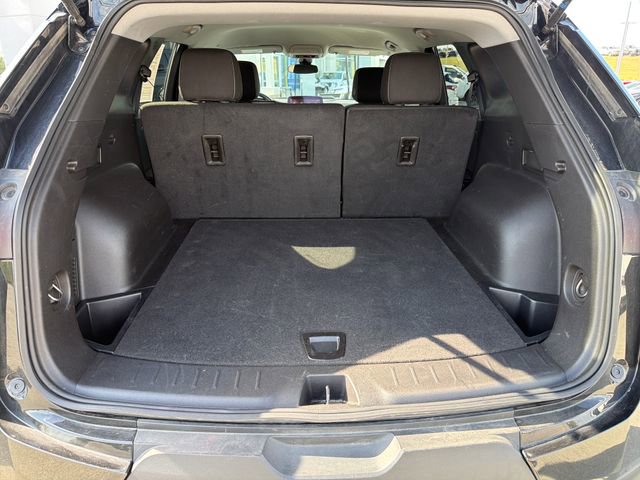 Used 2025 Chevrolet Blazer LT AWD/4WD image 36