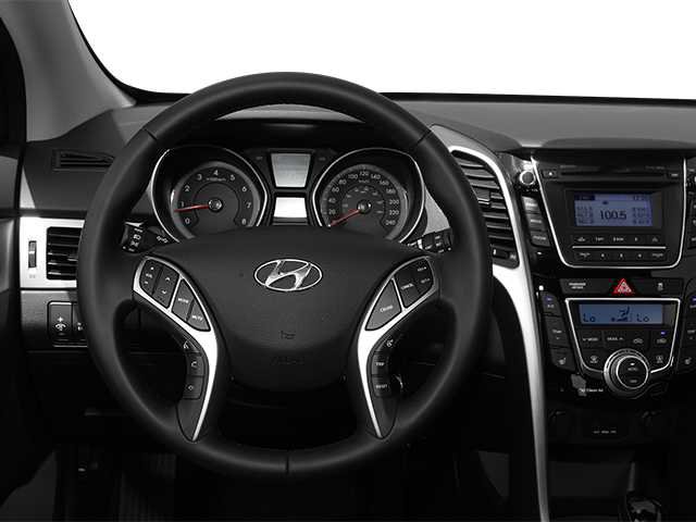 Used 2013 Hyundai Elantra GT w/ Style Pkg FWD image 4