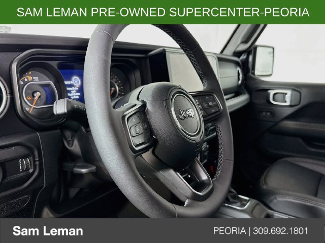 Used 2026 Jeep Gladiator Sport AWD/4WD image 11