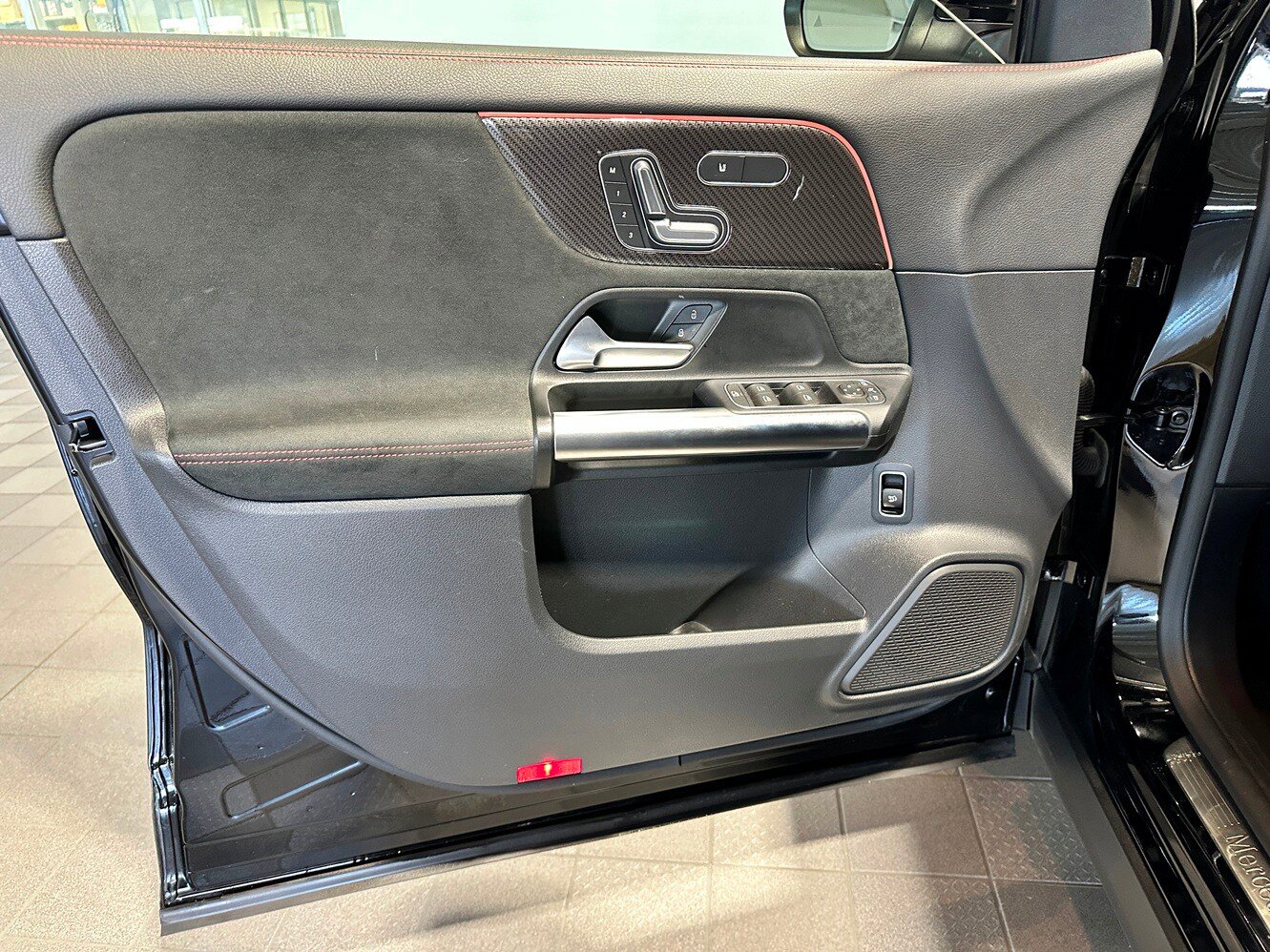 Certified 2023 Mercedes-Benz GLA 250 4MATIC image 11