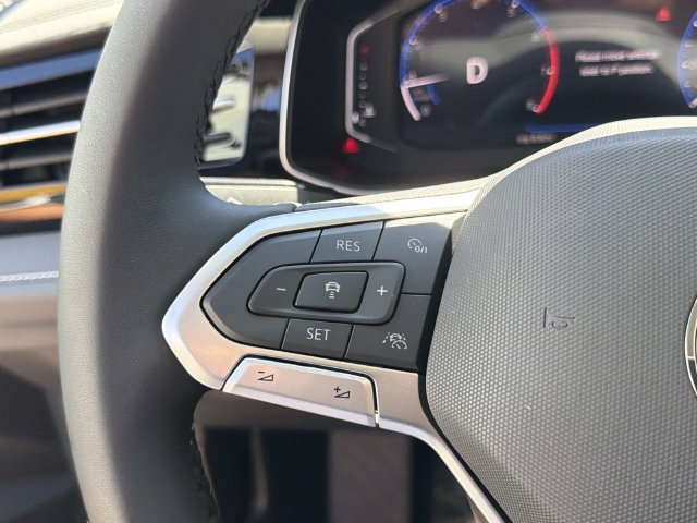 New 2026 Volkswagen Jetta SEL FWD image 17