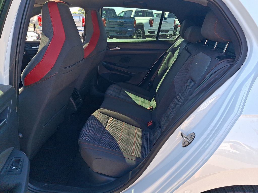 Used 2022 Volkswagen GTI SE FWD image 10