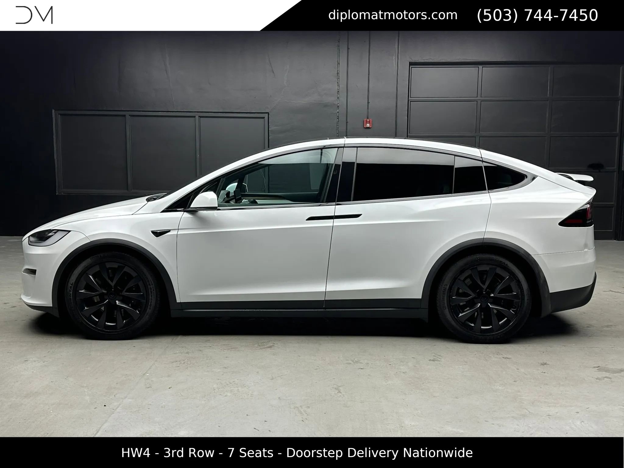 Used 2023 Tesla Model X image 3