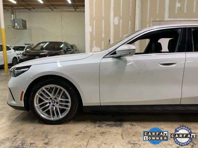 Used 2025 BMW 530i xDrive image 89
