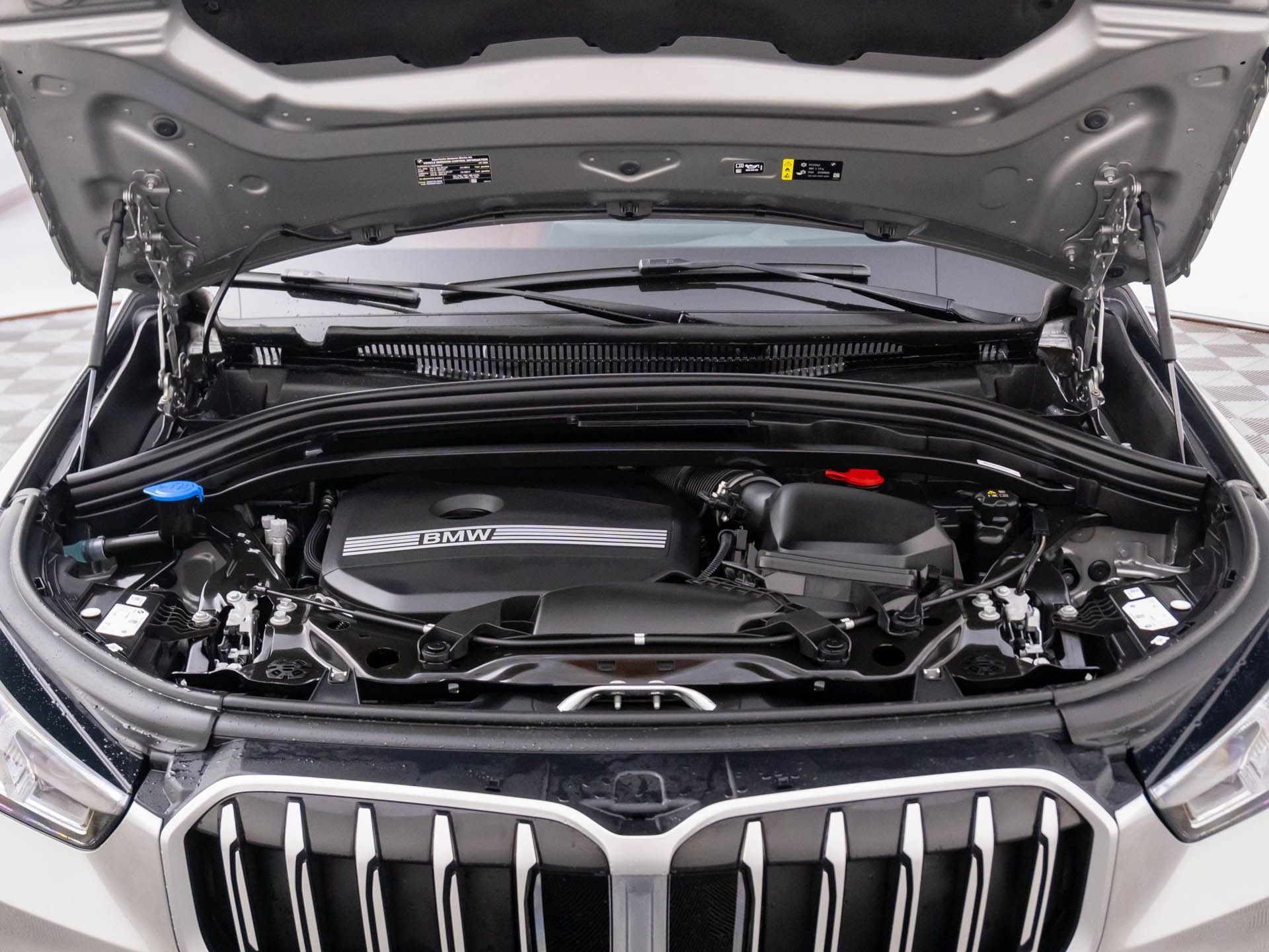 Certified 2025 BMW X1 xDrive28i image 27