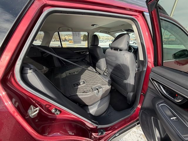 Used 2020 Subaru Outback Limited image 26