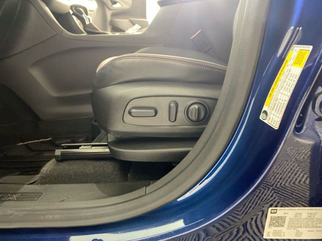 Used 2022 Chevrolet Equinox RS image 25