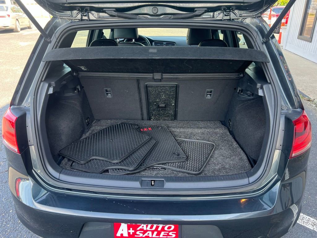 Used 2017 Volkswagen GTI SE FWD image 22