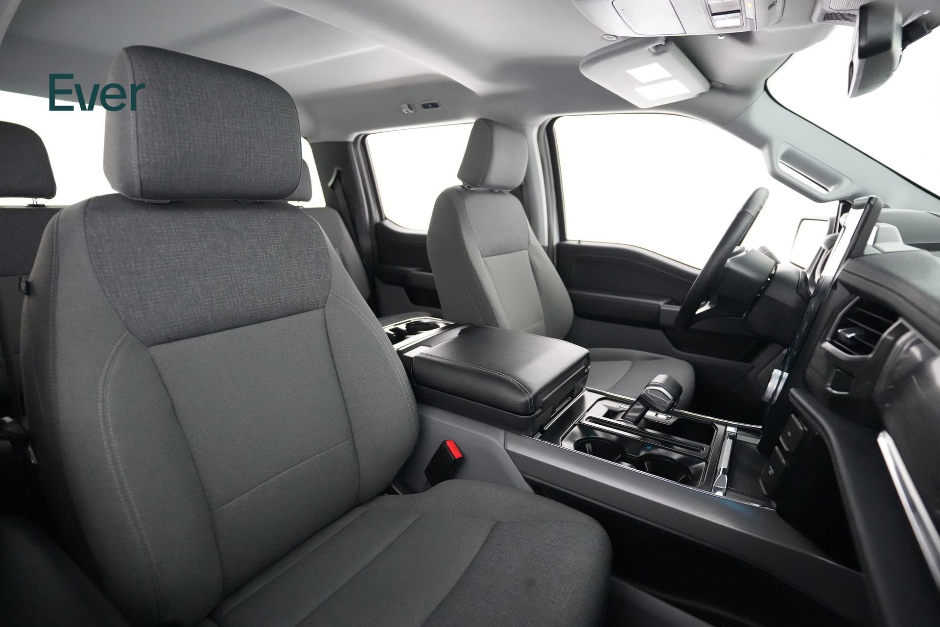 Used 2024 Ford F150 Lightning Flash image 17