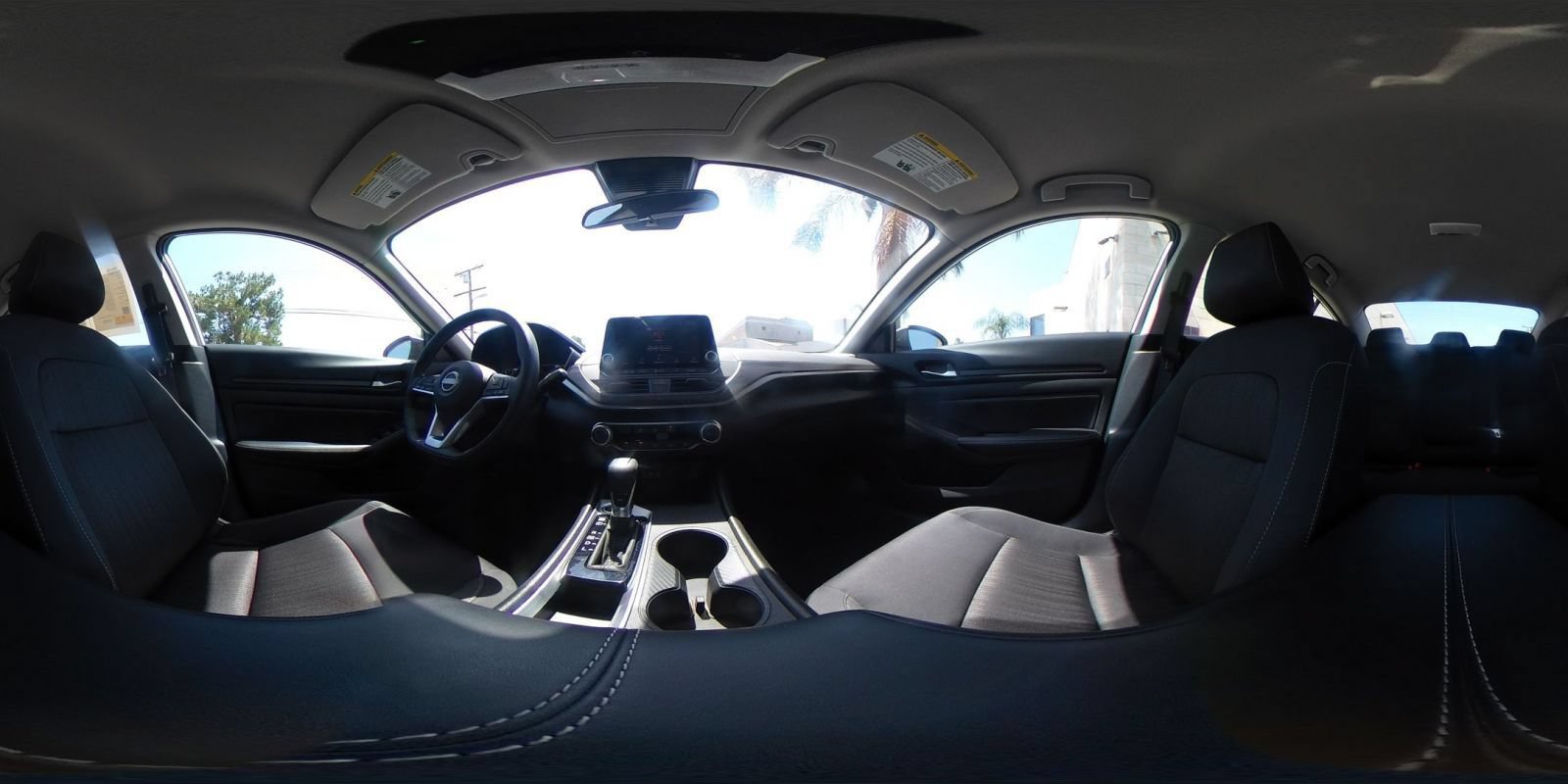 Used 2025 Nissan Altima 2.5 SV FWD image 42