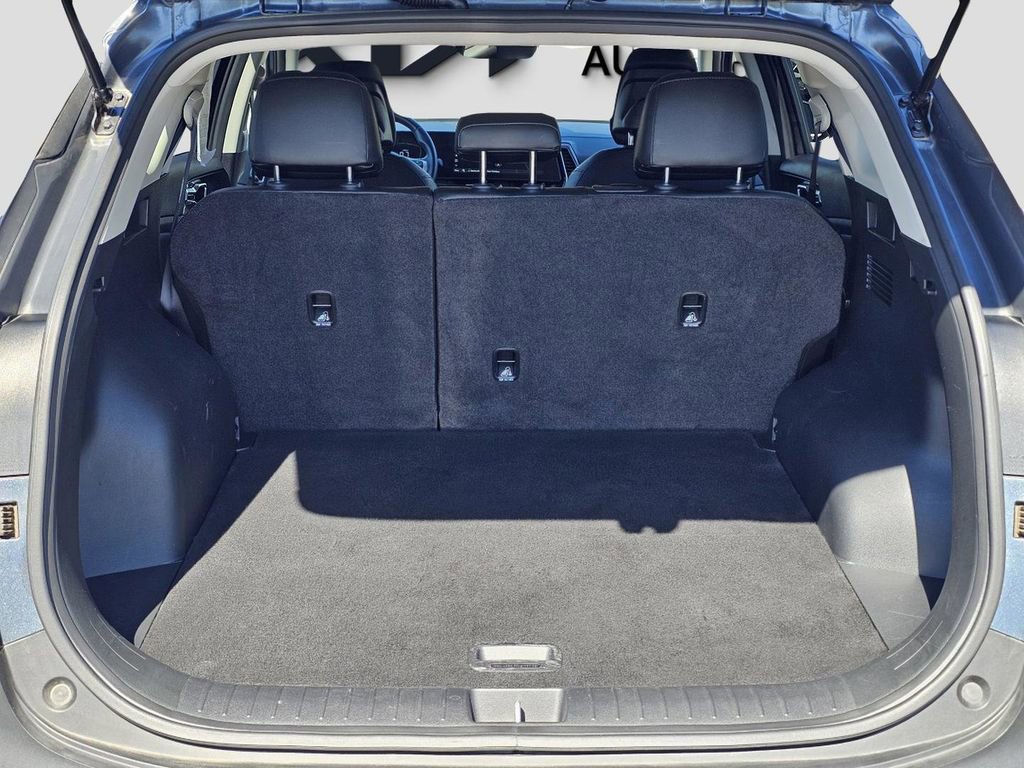 Certified 2024 Kia Sportage EX image 12