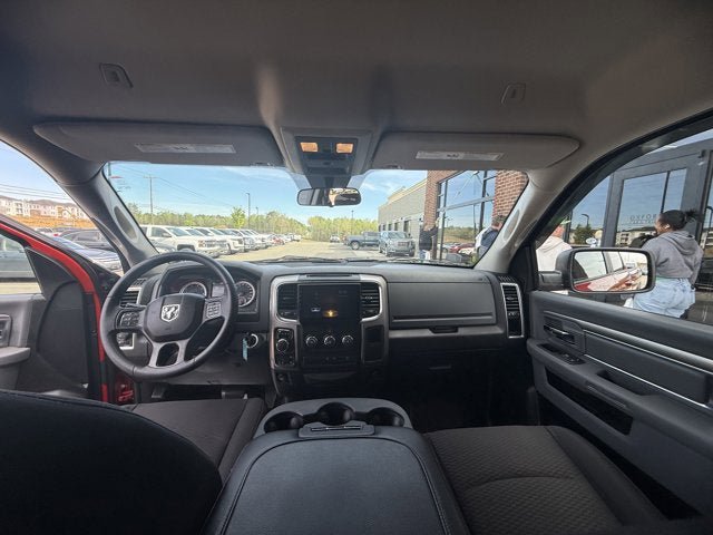 Used 2019 RAM 1500 Classic Warlock AWD/4WD image 15