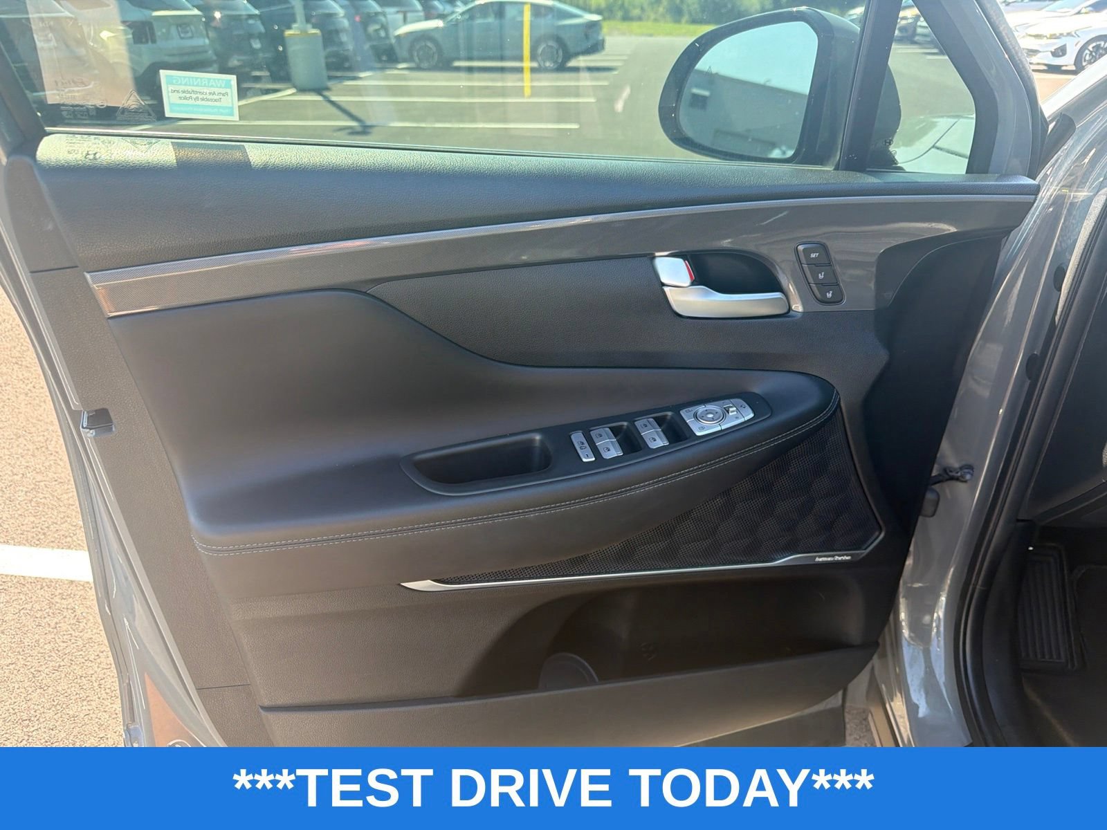 Used 2022 Hyundai Santa Fe Calligraphy FWD image 12