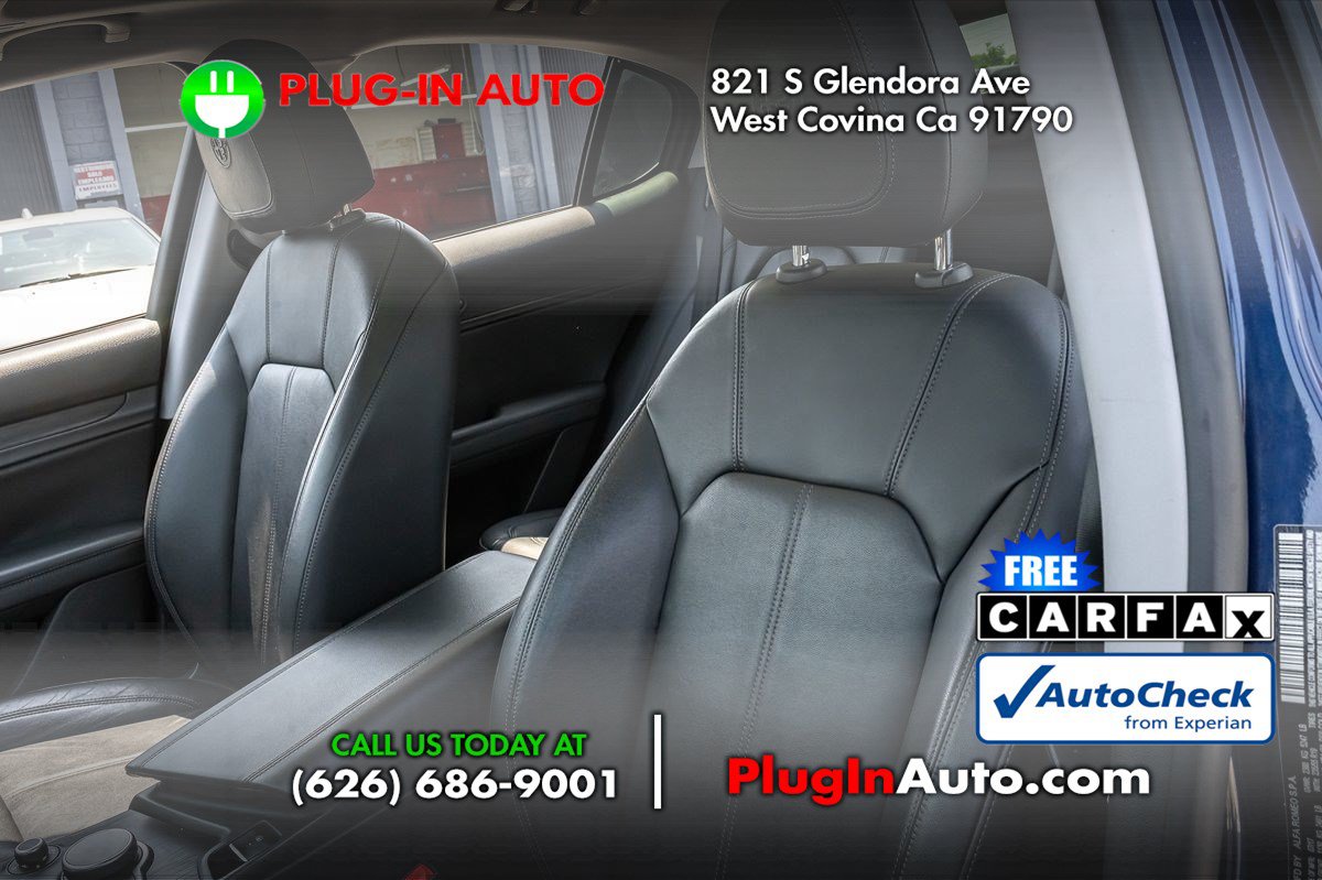 Used 2018 Alfa Romeo Stelvio AWD image 8
