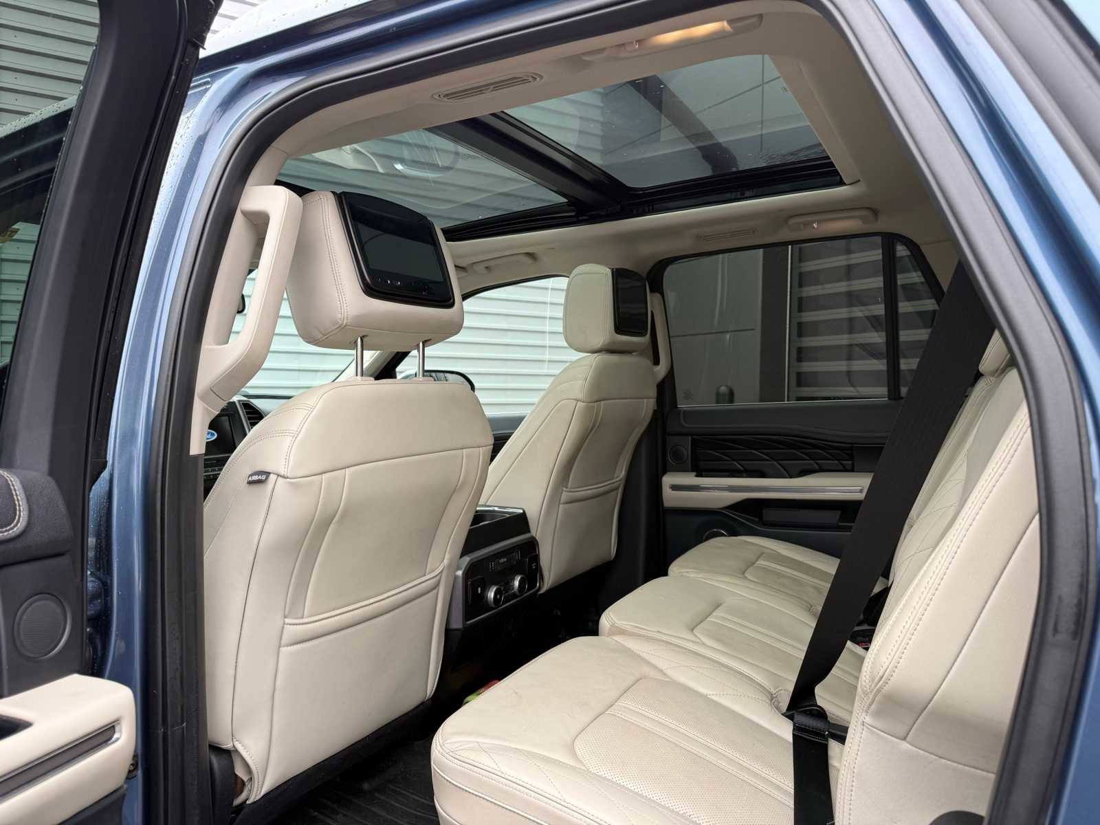 Used 2018 Ford Expedition Platinum image 7