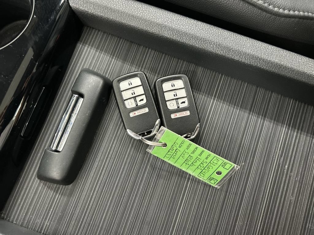 Used 2022 Honda Pilot Elite image 12