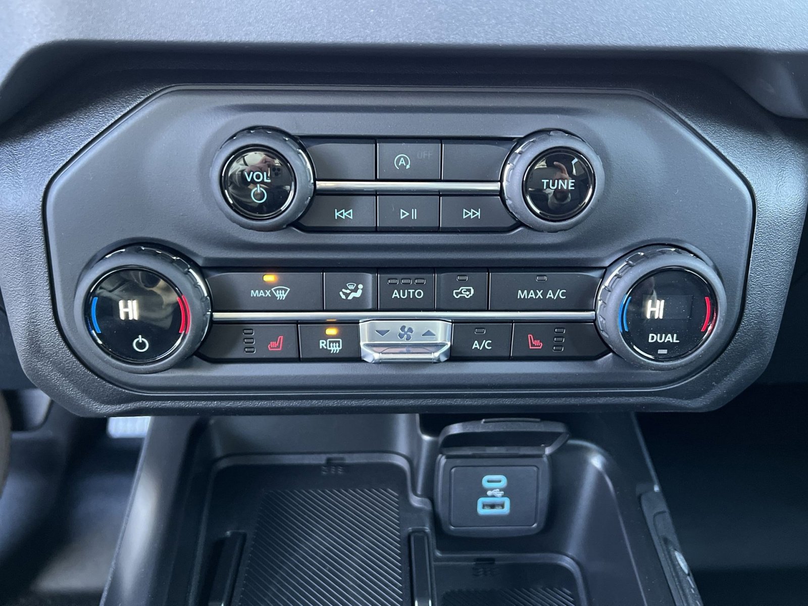 New 2025 Ford Bronco Big Bend image 21