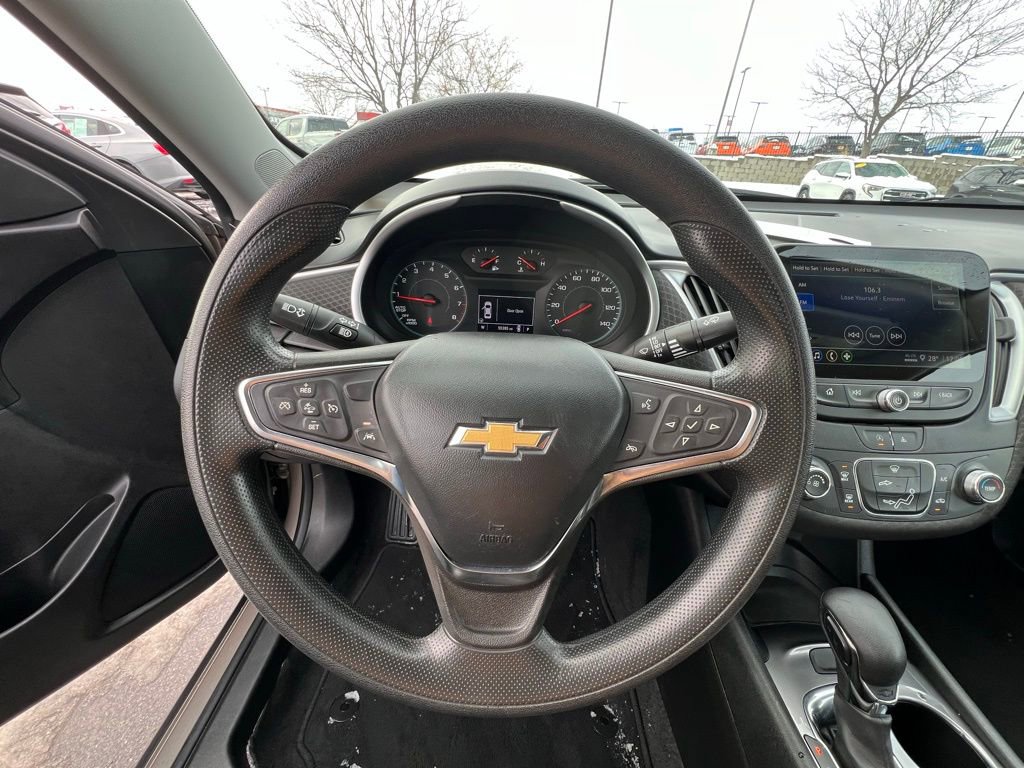 Used 2024 Chevrolet Malibu LS image 34
