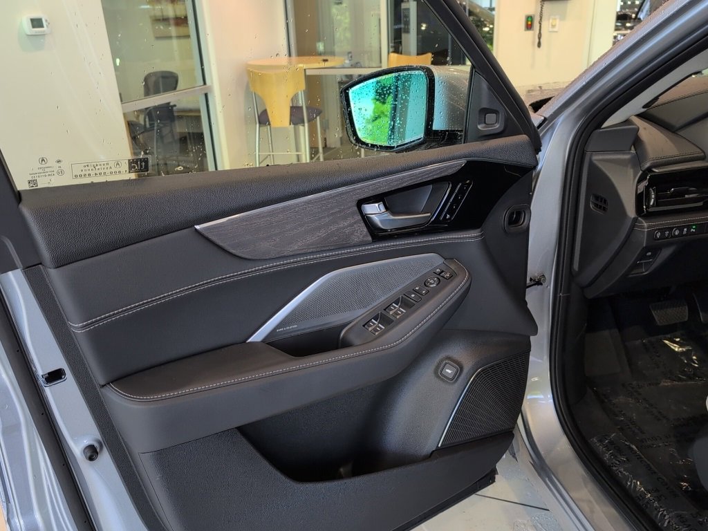 New 2026 Acura MDX w/ Advance Package image 8
