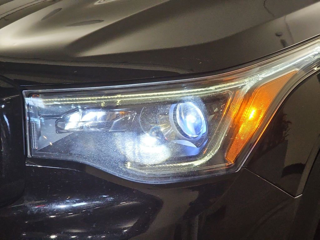 Used 2017 GMC Acadia SLE w/ Driver Alert Package I AWD/4WD image 33