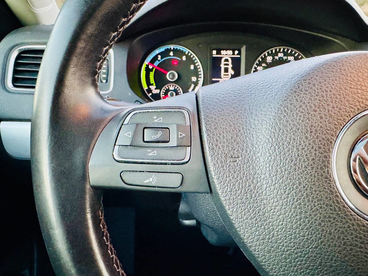 Used 2014 Volkswagen Jetta SE image 11