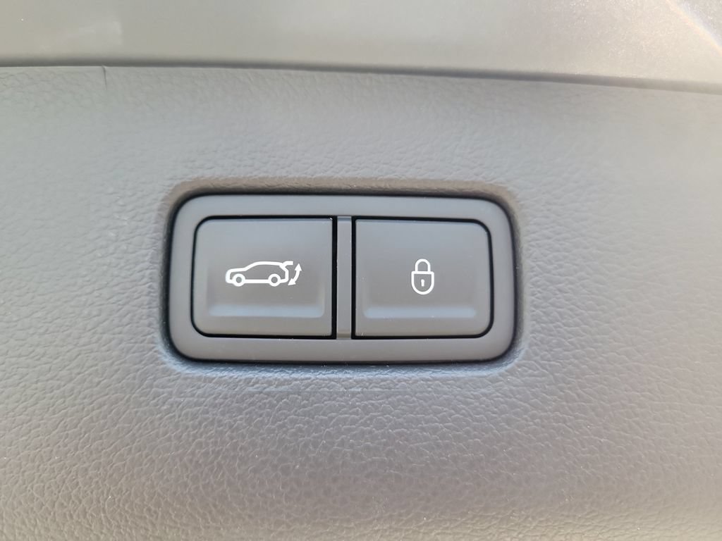 Used 2025 Genesis GV80 2.5T Standard AWD/4WD image 7