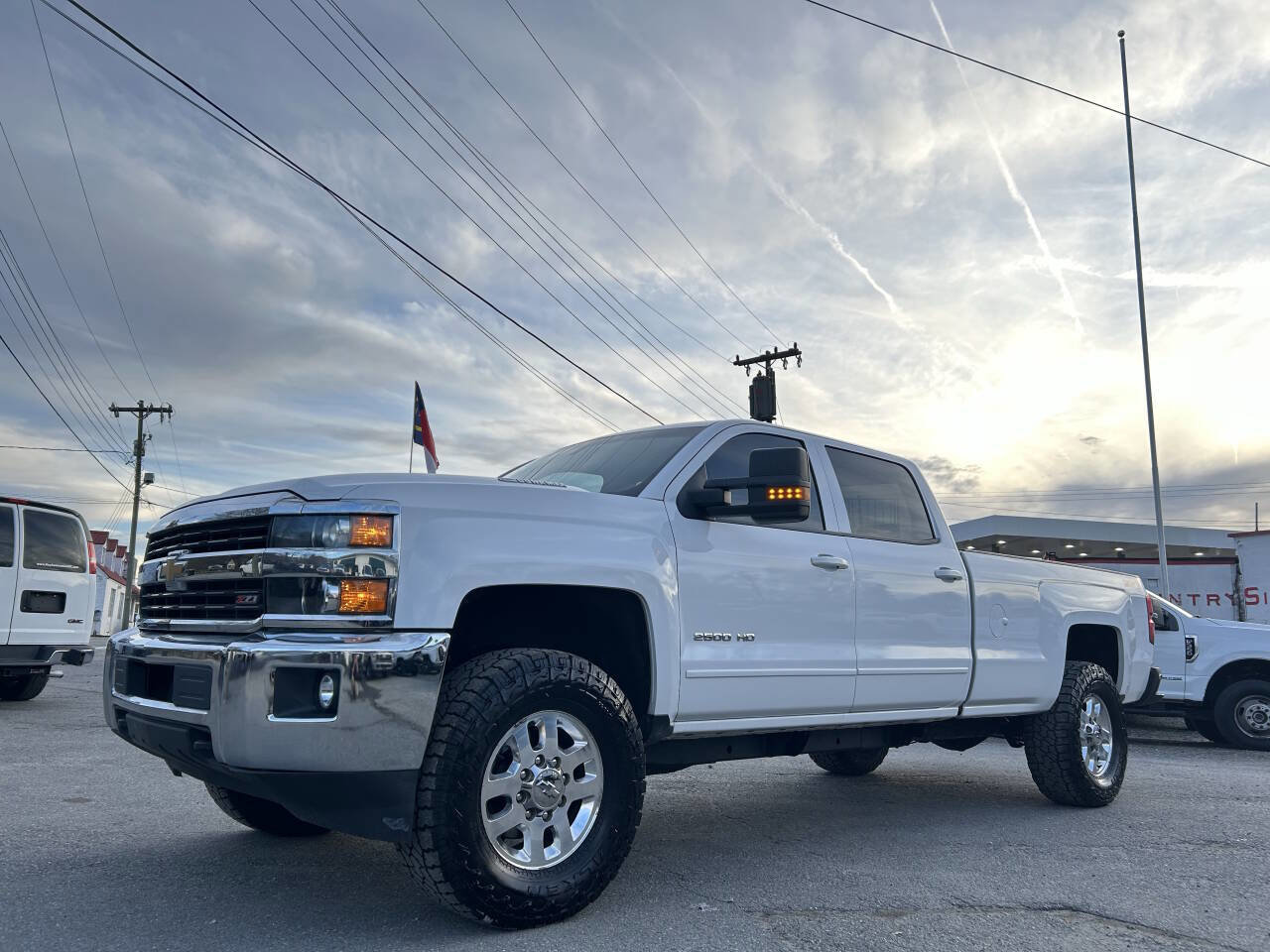 Used 2015 Chevrolet Silverado 2500 LT w/ Z71 Package, Off-Road image 1