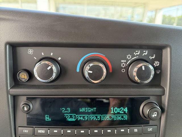 Used 2025 Chevrolet Express 3500 LT w/ LT Preferred Equipment Group RWD image 19