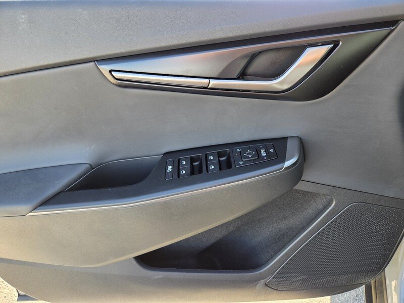 New 2026 Kia EV6 Light RWD image 9