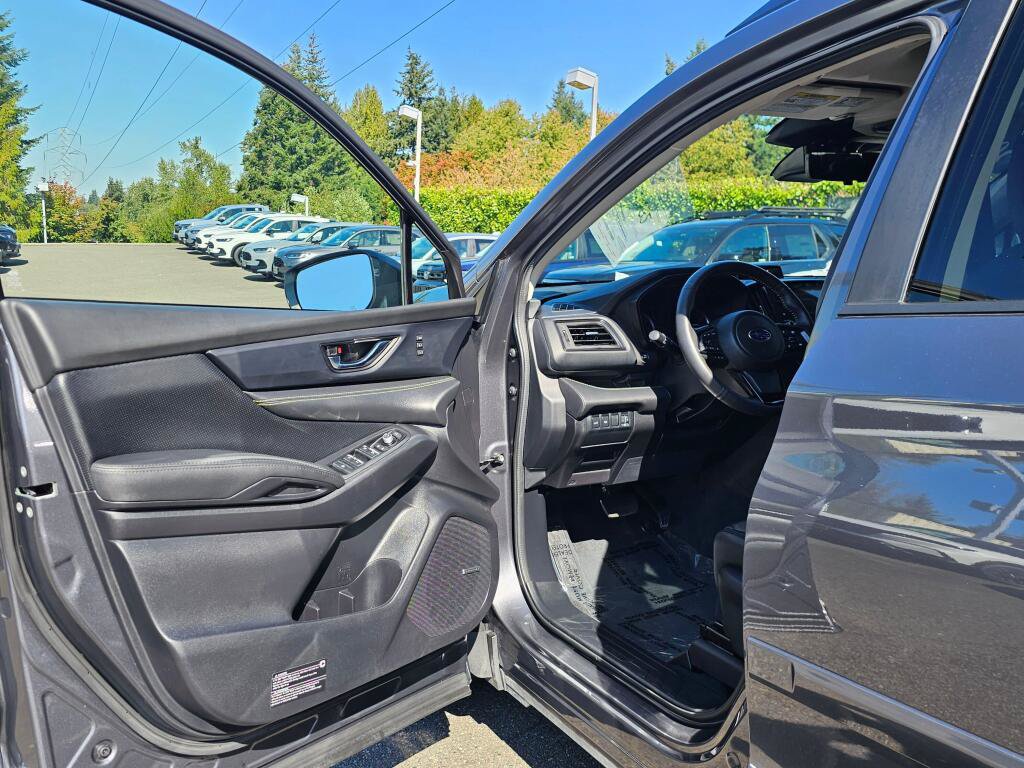 Used 2025 Subaru Ascent Bronze Edition AWD/4WD image 23