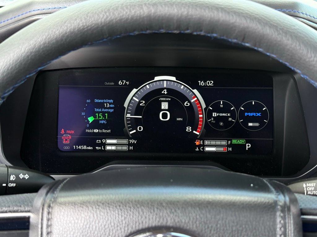 Used 2025 Toyota Sequoia Platinum AWD/4WD image 13