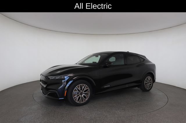 Used 2024 Ford Mustang Mach-E Premium AWD/4WD image 3
