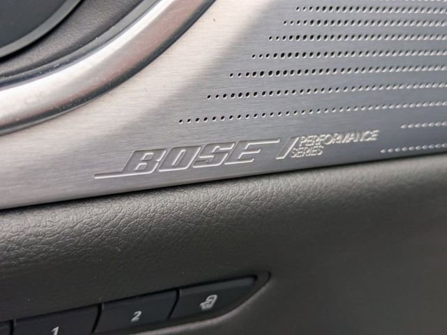 Used 2025 Cadillac XT6 Premium Luxury image 11