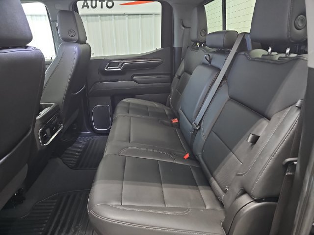Used 2023 Chevrolet Silverado 1500 LTZ w/ LTZ Premium Package AWD/4WD image 22
