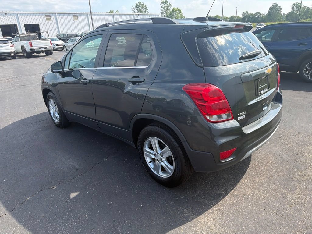Used 2017 Chevrolet Trax LT FWD image 6