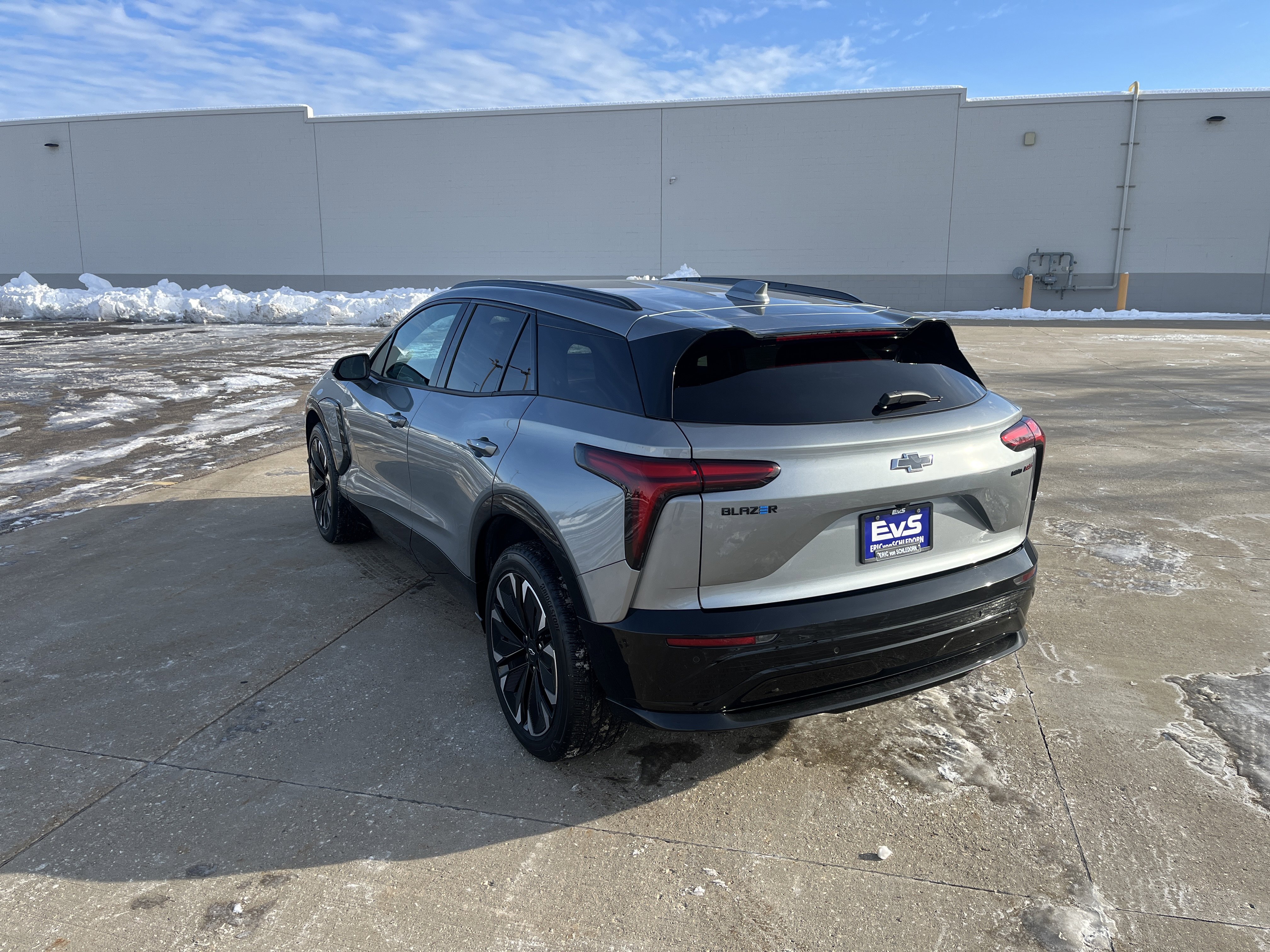 Used 2025 Chevrolet Blazer EV RS image 4