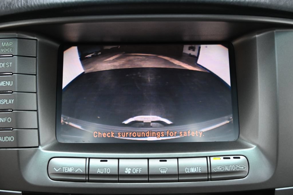 Used 2006 Lexus LX 470 4WD image 35