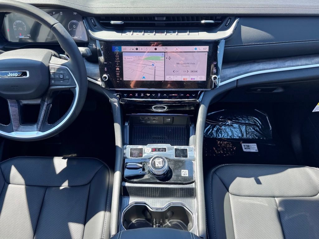 New 2027 Jeep Grand Cherokee L Limited AWD/4WD image 12