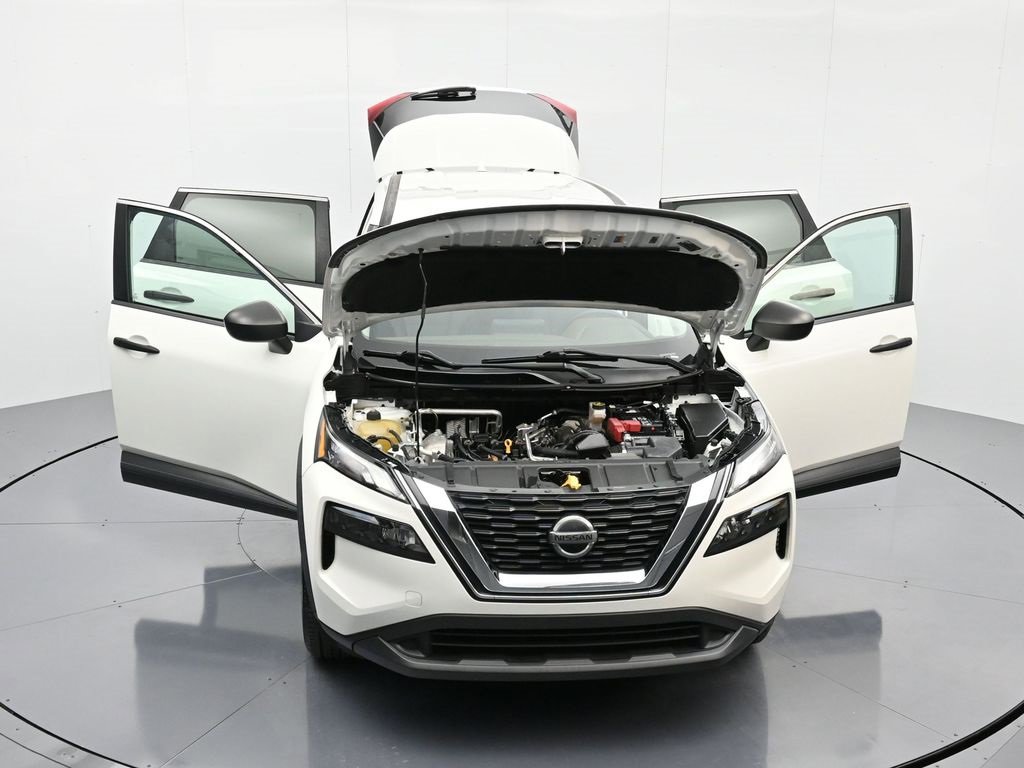Used 2021 Nissan Rogue S image 43