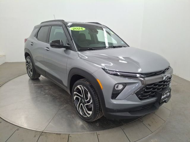 Used 2024 Chevrolet TrailBlazer RS w/ Convenience Package image 9